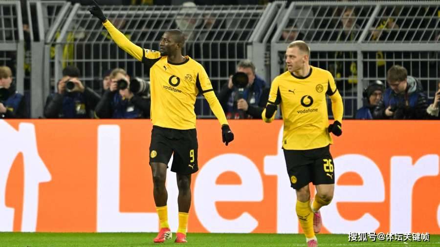 包含赛地聚焦——欧冠加时末段热度飙升，密尔沃基雄鹿再遭质疑，话题不断，细节决定成败的词条-英雄联盟